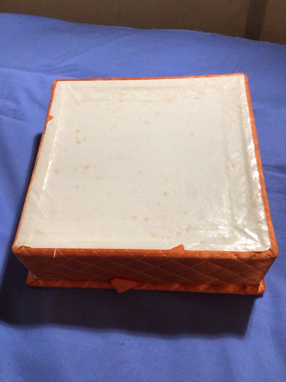 Quilted Orange Satin Hankie Box - Picture 4 of 5
